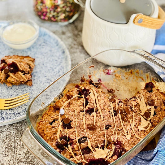 Berry Oat Bake - By Sabina