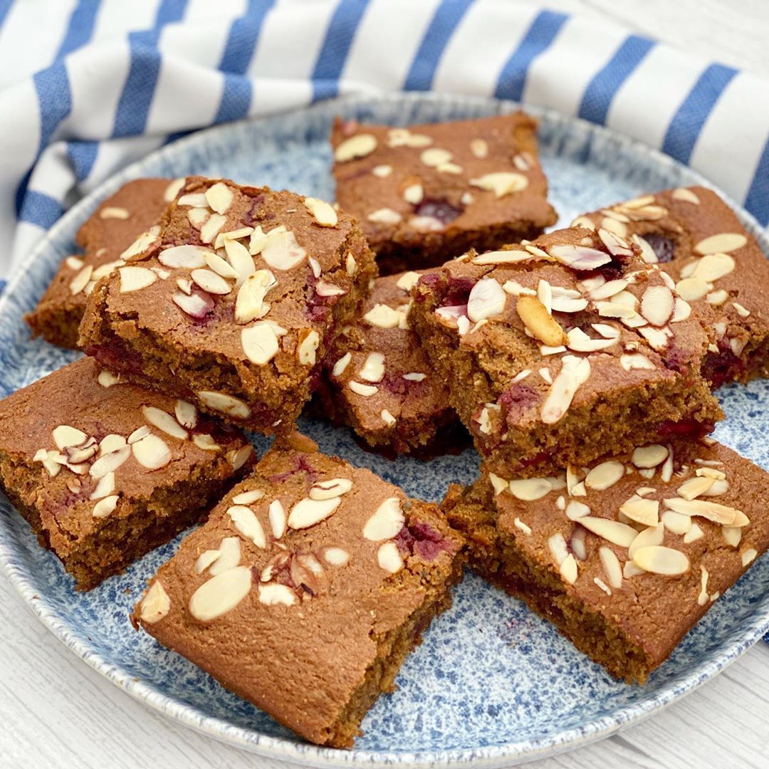 WHOLEMEAL cherry SPELT CAKE