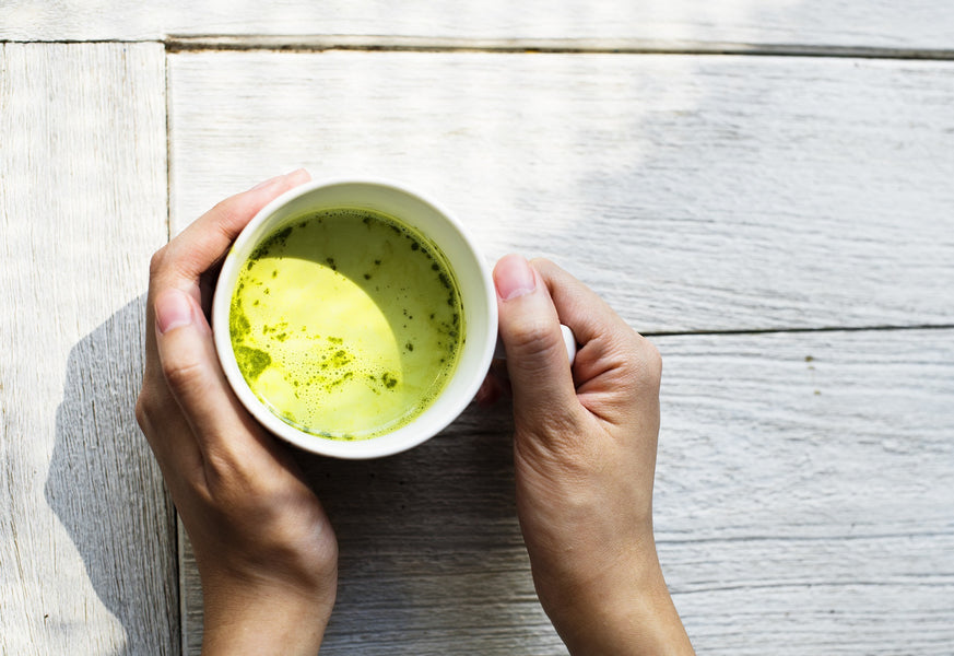 Quick Collagen Matcha Drink